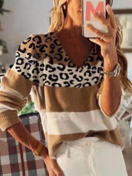 Casual Leopard Color Block Sweater - Image 2